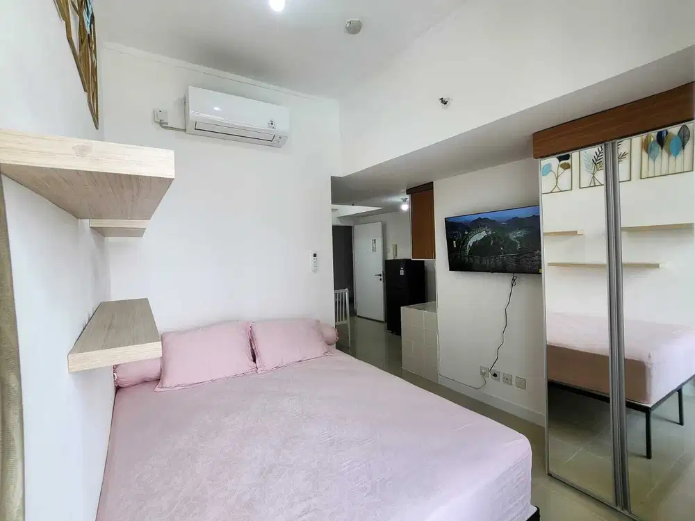Studio Furnished Apartemen Seasons City - Jakarta Barat