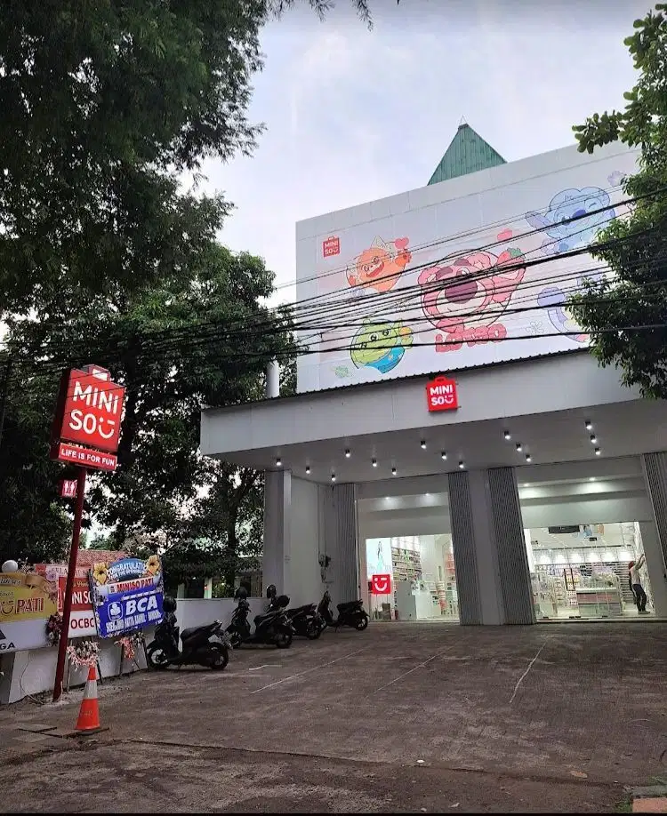 Dijual Tempat Usaha LT1250 LB840M 2 LT Pingir Jalan