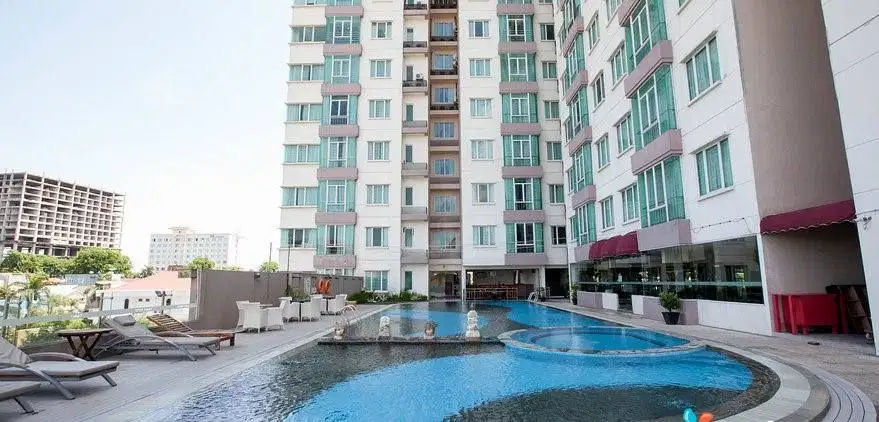 DISEWAKAN 8.5JUTA/BULAN APARTMENT BCC PENUIN 2KAMAR FULL FURNITURE HARGA 7JUTA