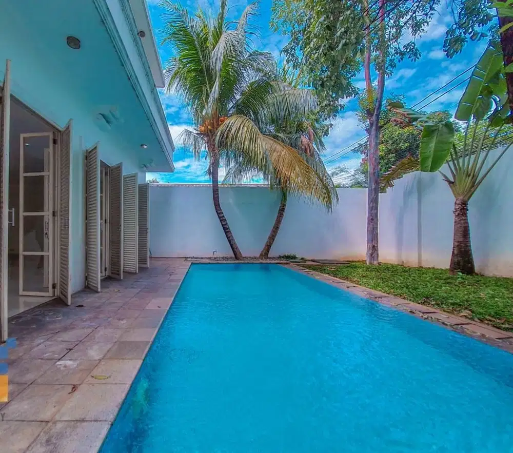 Dijual / disewakan rumah 3 kamar Kemang Jakarta Selatan