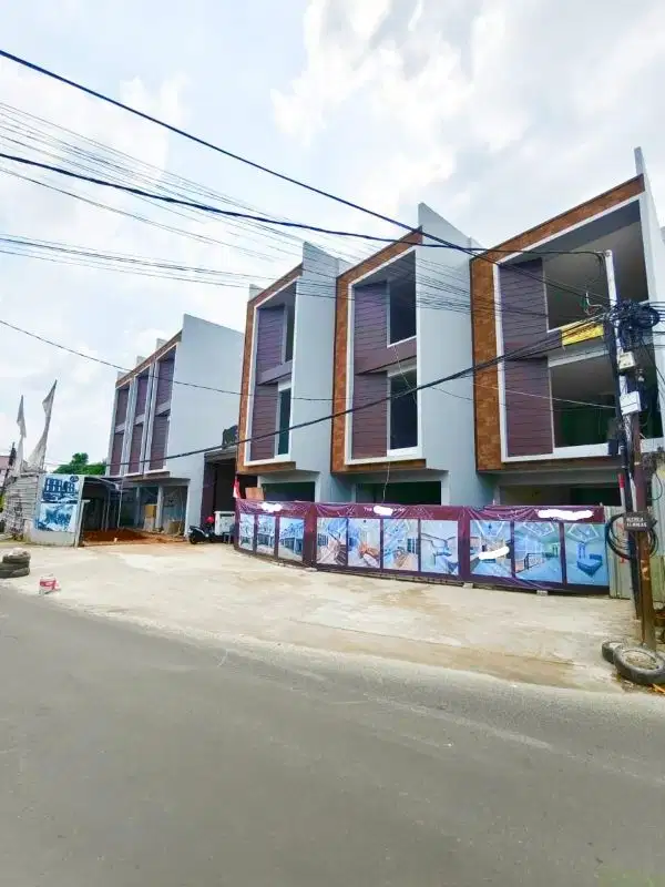 Di Jual Ruko Mewah 3 Lantai Di Lenteng Agung Jakarta Selatan