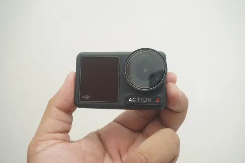 DJI OSMO ACTION 4 STANDARD COMBO NOT ADVENTURE CAM