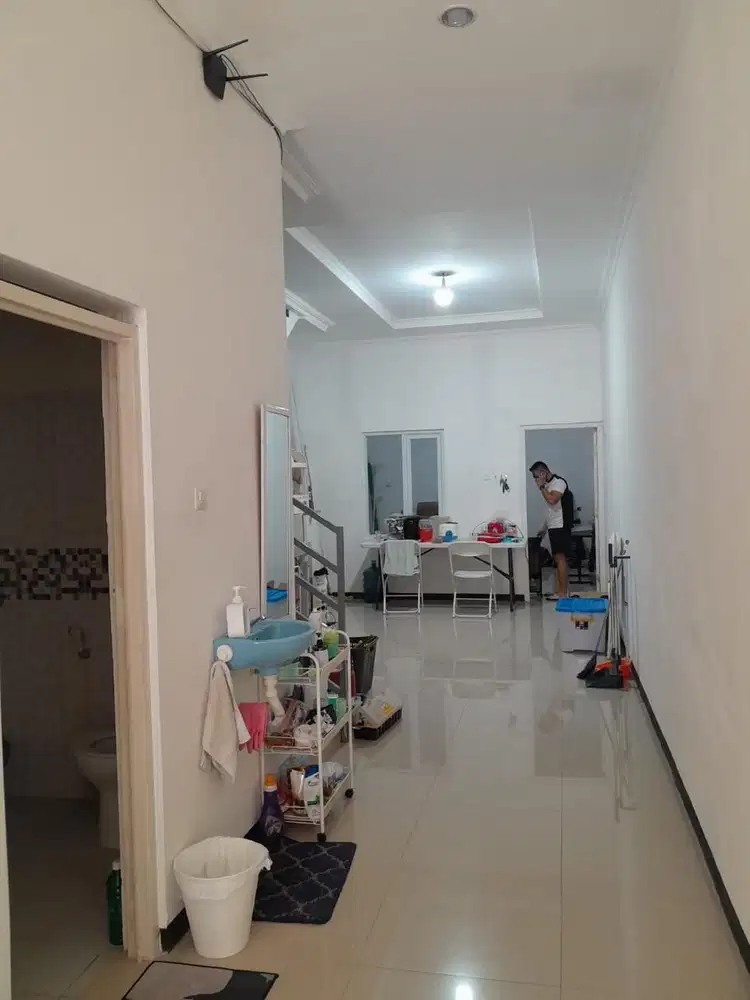 Dijual Rumah dipusat kota Jl.Karasak