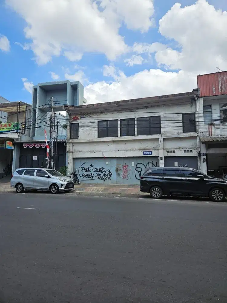 Sewa ruang usaha mainroad kopo cocok untuk bisnis, kantor, showroom