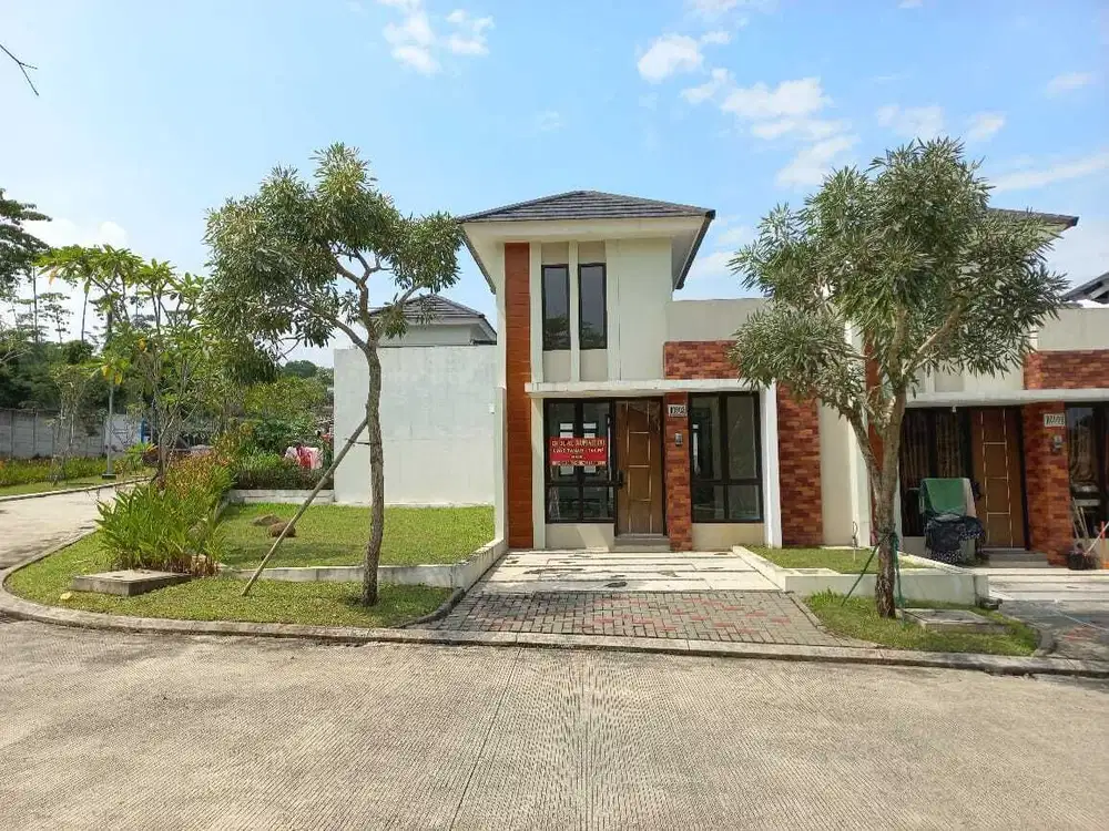 Rumah ngantong belakang, hadap taman di Citra Sentul Raya (jual rugi)