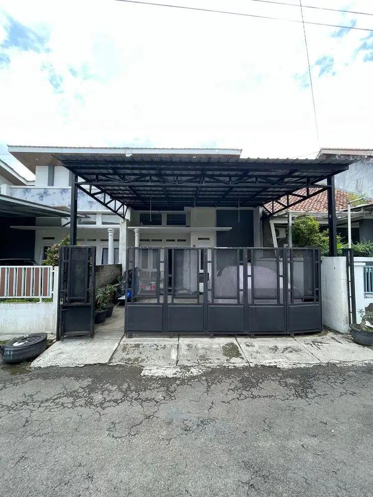 Rumah minimalis modern dekat pasar Kebanggan, Tambaksogra Sumbang Pwte