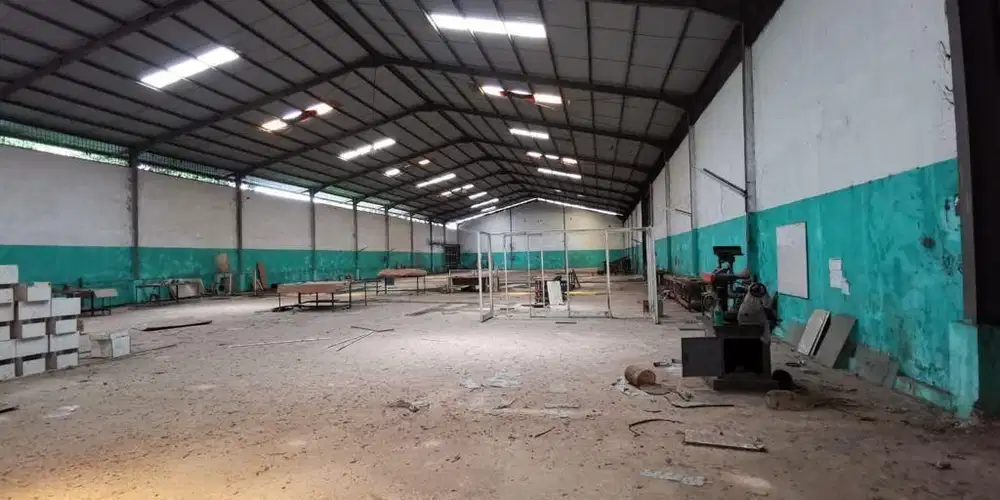 Dijual Gudang di Rangkas bitung Pinggir jalan raya LT 5ha Akses contai