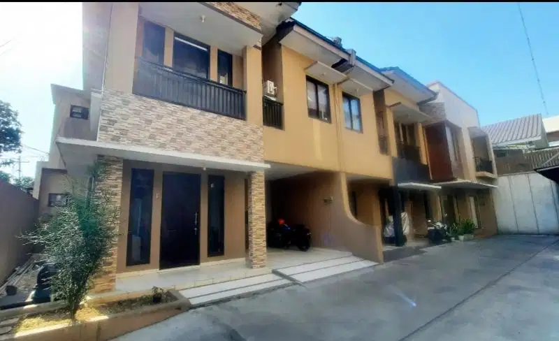Rumah cluster Pejaten Pasar minggu jaksel KT3+1 85jt/thn net