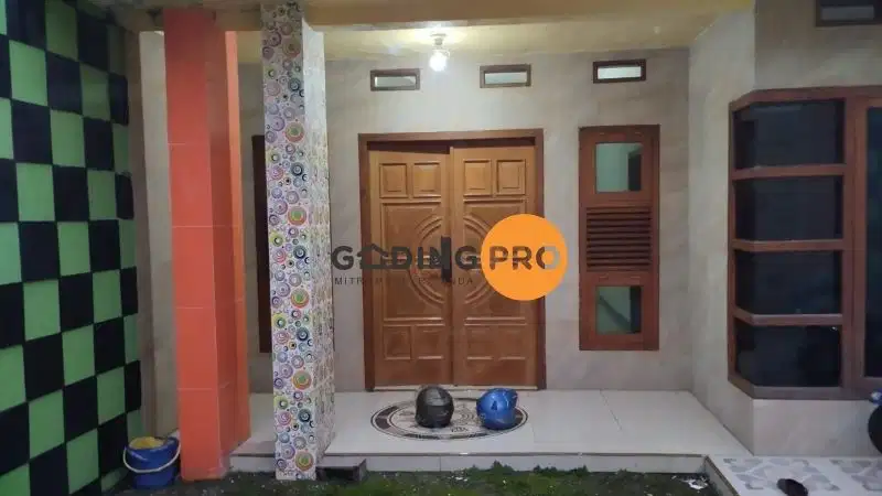 Dijual rumah, tinggal nempati, SHM. Menghadap Utara, Di Manis Rejo