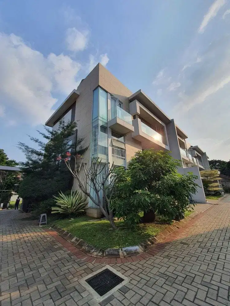 Dijual Rumah Mewah Modern di Pasar Minggu Jakarta Selatan
