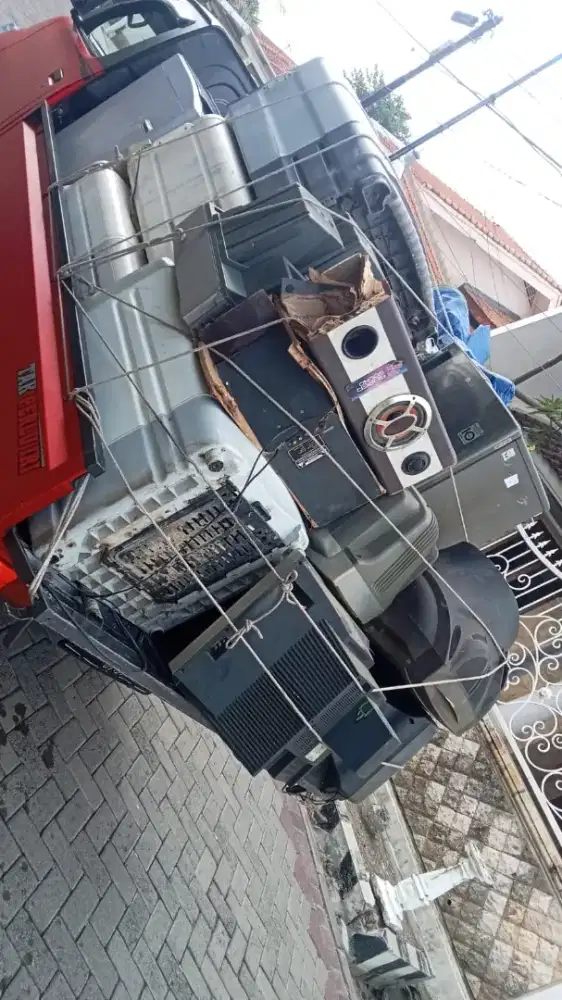 Menerima barang bekas borongan melayani bongkaran dll