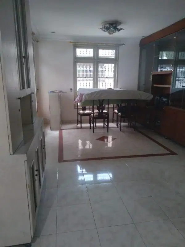 Dijual Rumah Duta Garden (Uk10x17m)