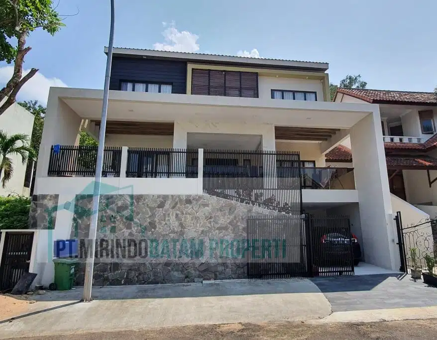 DIJUAL 4.5MILLIAR RUMAH MEWAH SUKAJADI FULL RENOVASI 2LANTAI TERMASUK FURNITURE