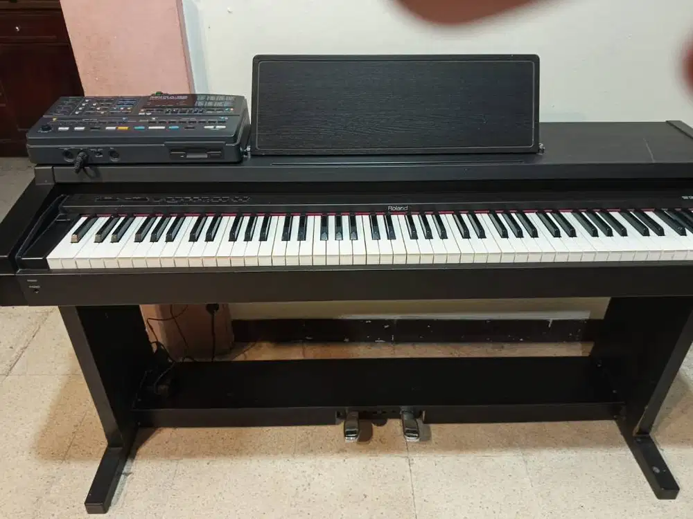 Piano Diogital Roland HP 1700