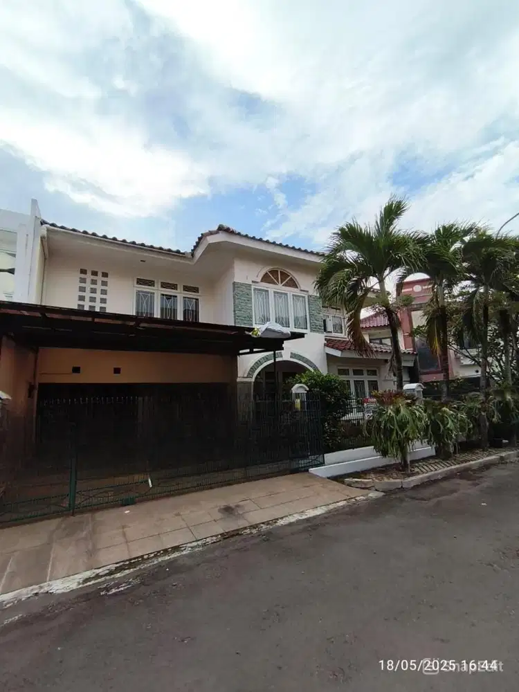 Disewakan Rumah Full Furnish Dalam Cluster Puri Bintaro Sektor 9