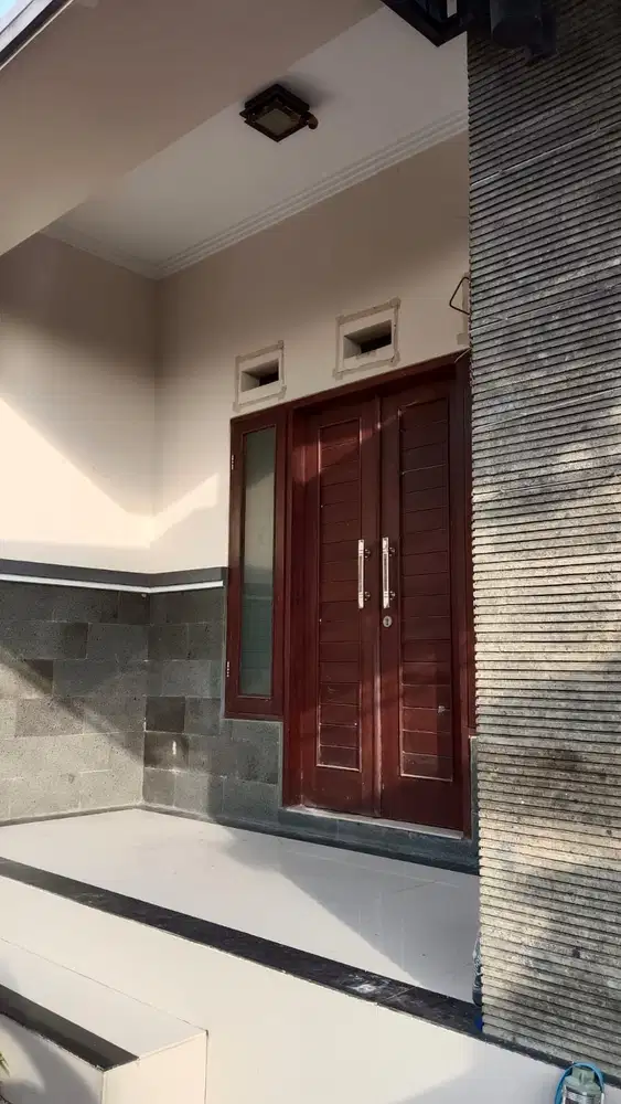 Rumah Minimalis Lingkungan Nyaman di dekat Ida Bagus Mantra