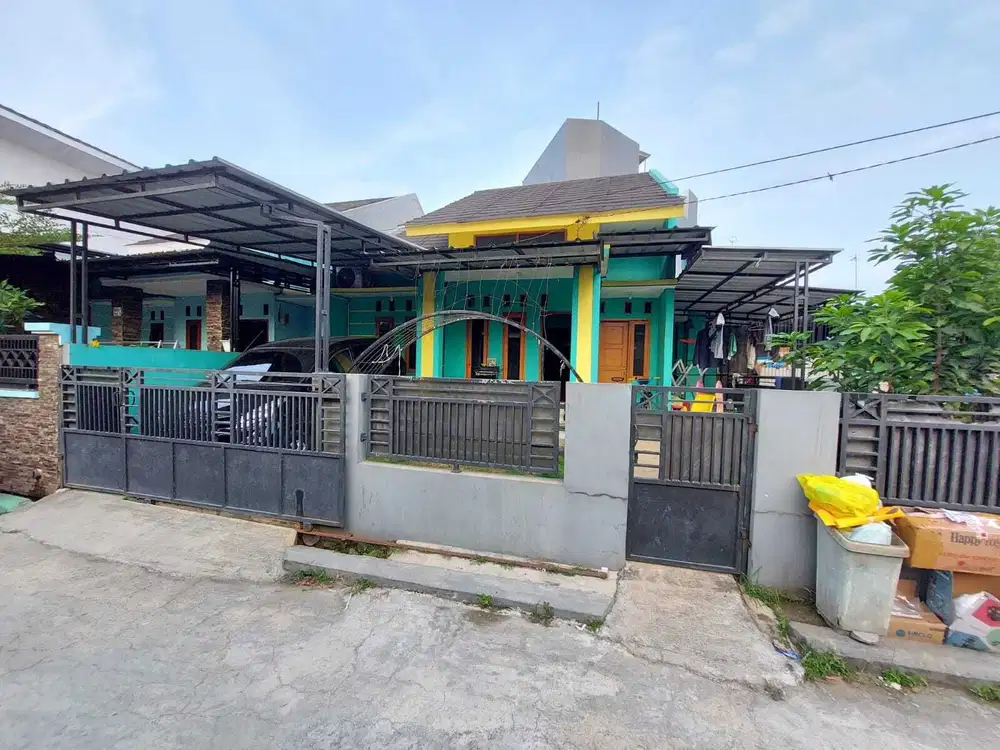 Rumah Mewah alaman Luas 183 m2 di Purwakarta Kota Dijual Murah
