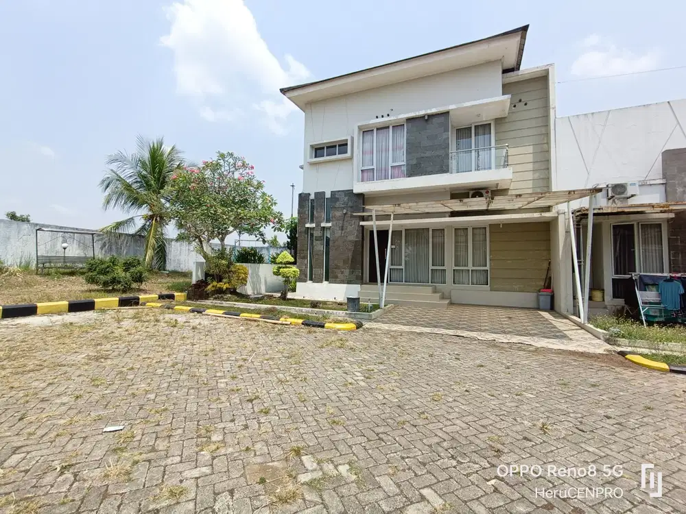 Rumah mewah 2 lantai perum elit dekat kampus UNSOED, GOR Purwokerto