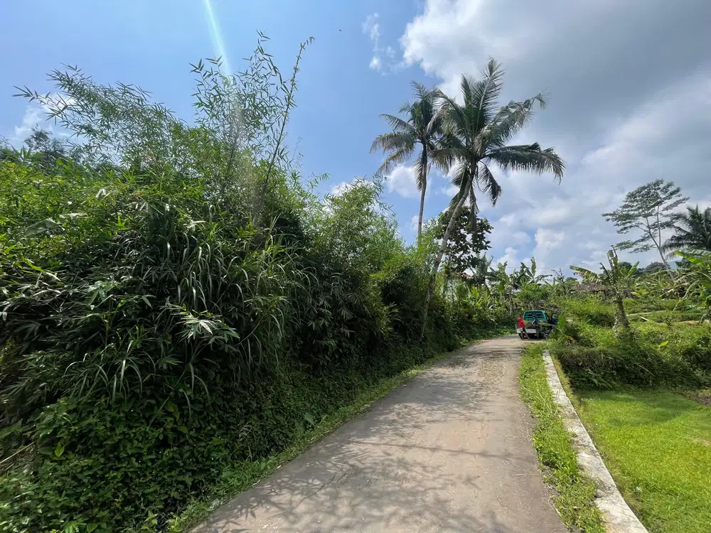 Dijual Murah Tanah Darat 2113 m2 Pinggir Jalan Tanjungkerta Sumedang