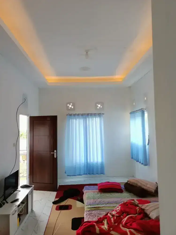 Jual vila/rumah  BU Cisarua puncak Cilember