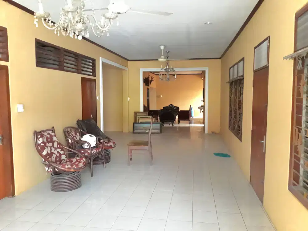 Jual Rumah Petojo Selatan 185m² Akses Lebar