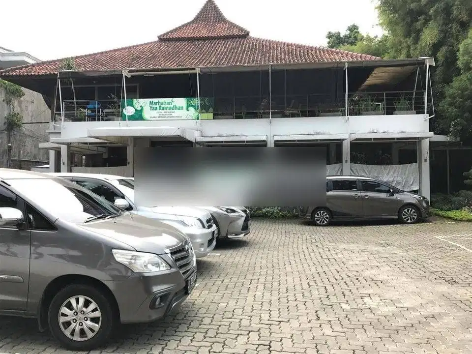 Dijual Restoran Dan Tempat Usaha di Jalan Pajajaran