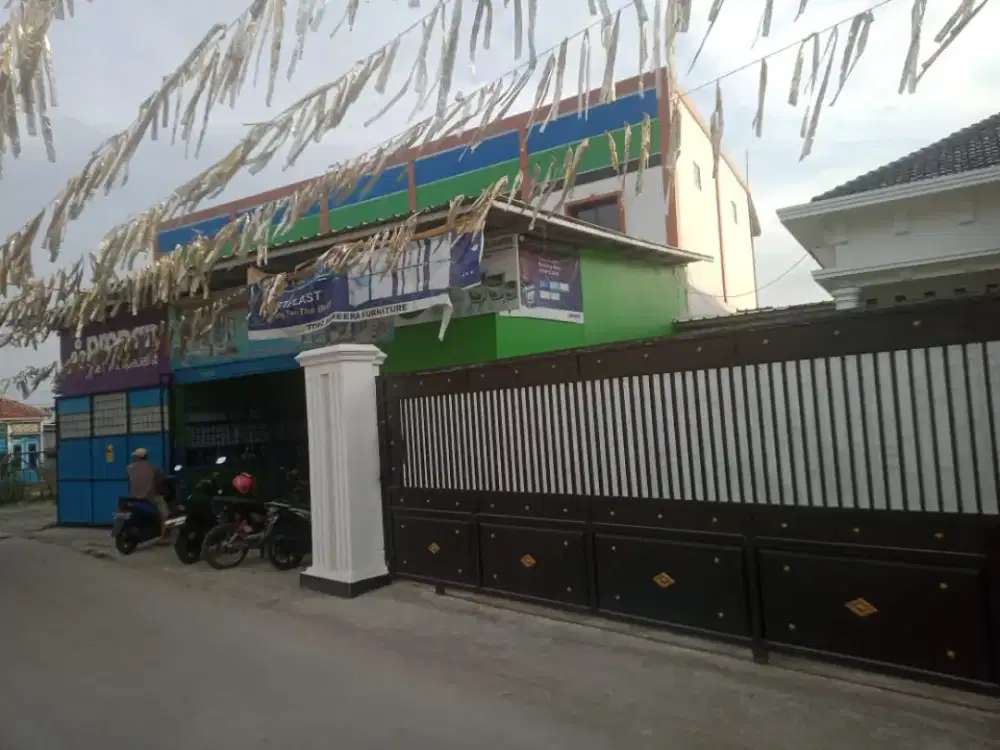 Toko matrial & Rumah mewah Di kragilan