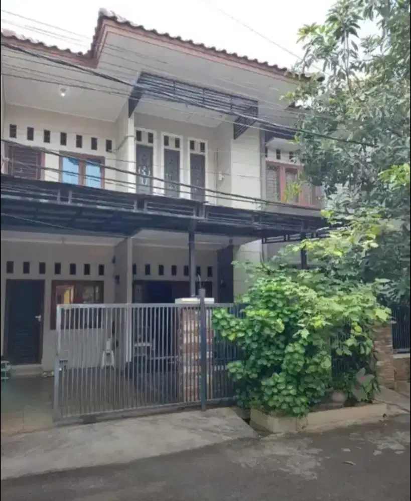 RUMAH GRESS SPT BARU DI GRAND GALAXY