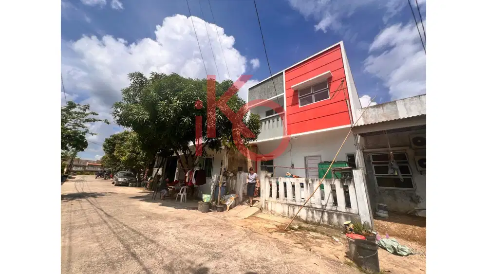 Dijual Rumah Daerah Tiban Sun Beach 2 Lantai Harga Terjangkau