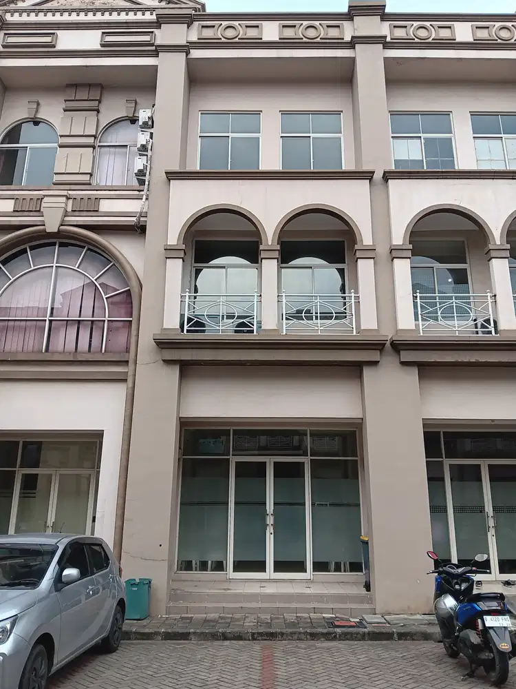 Ruko di sewa di galaxi bekasi