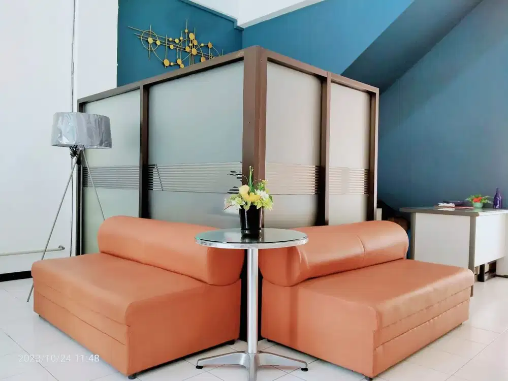 Ruang Kantor Surabaya  Private Office, Meeting Room, Coworking Space, Podcast & Online Studio