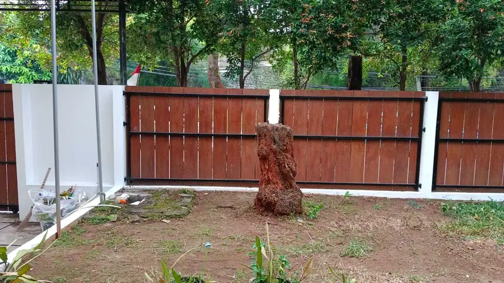 Disewa Rumah bagus untuk usaha di Maleo Raya Bintaro Jaya SHM Murah