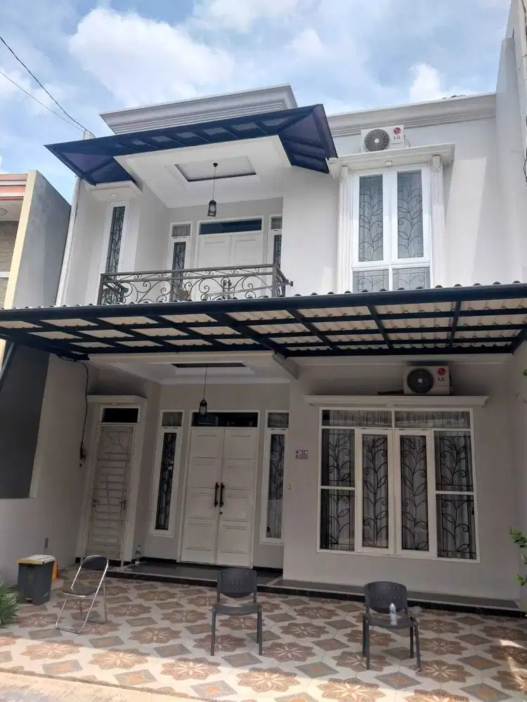 Disewakan Townhouse Mewah lokasi strategis Jagakarsa