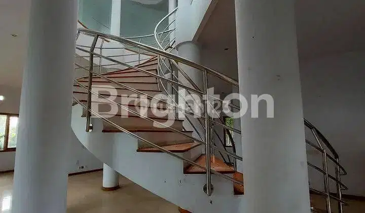 Dijual Villa Murah Izin Untuk Hotel, Rumah Best View Bandung