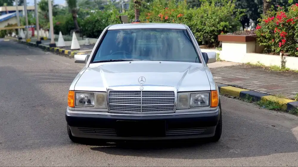 Mercedes Benz Mercy 190E 190 E W201 Sunroof AT 1990 Antik Low Km