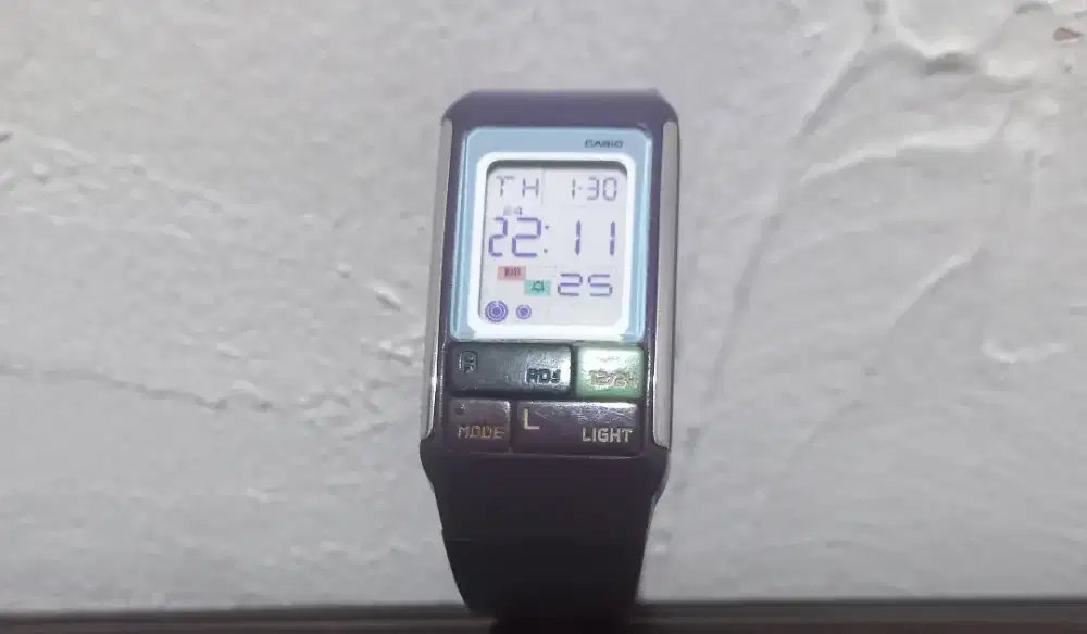 Jam tangan Casio LDF