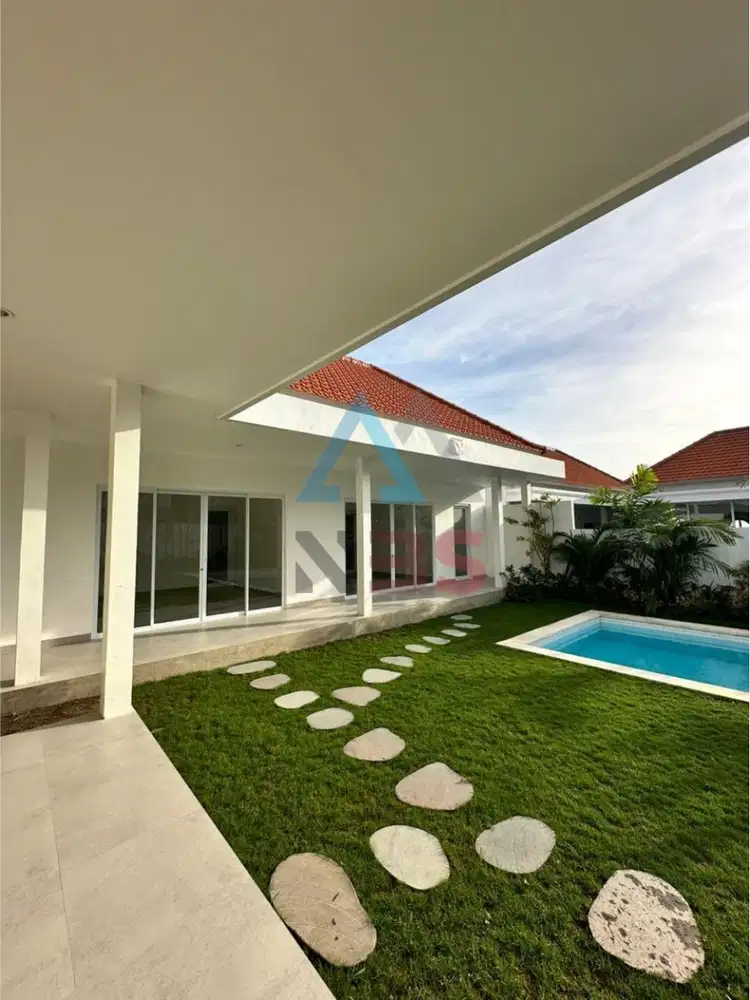 DISEWAKAN VILLA LANTAI 1 LOKASI CANGGU