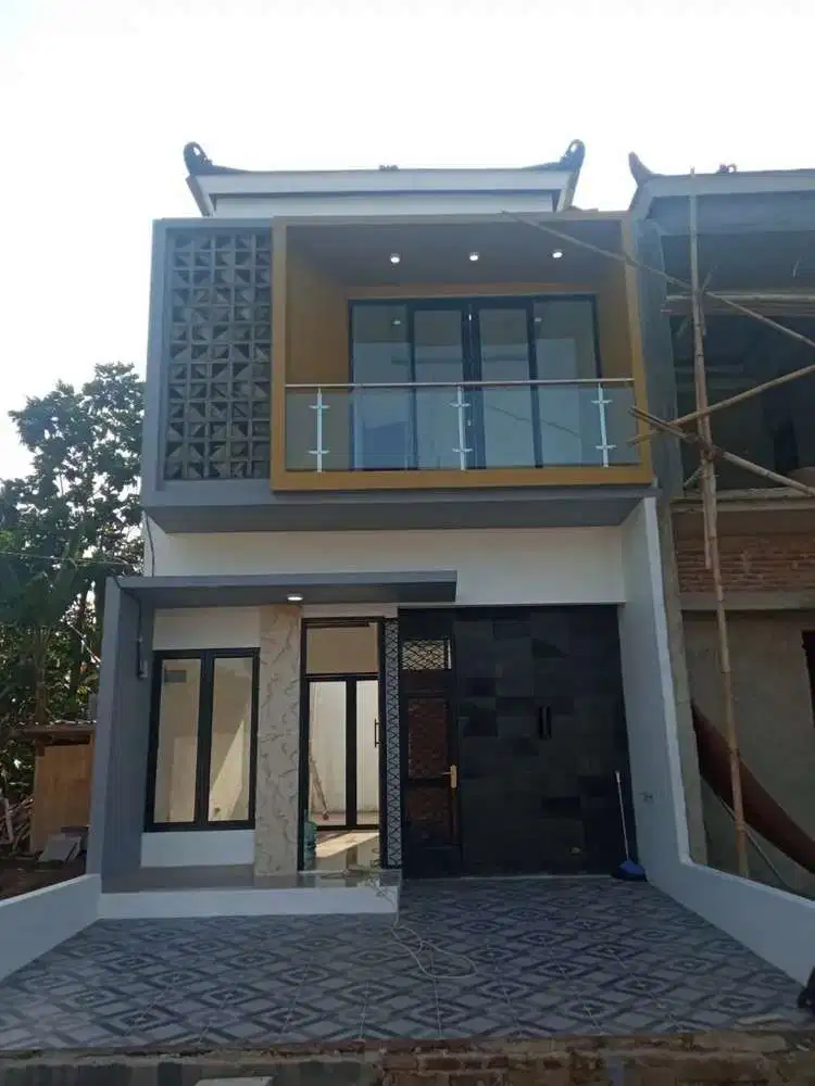 Rumah Di jual Mewan Cantik Di Pusat Kota Depok