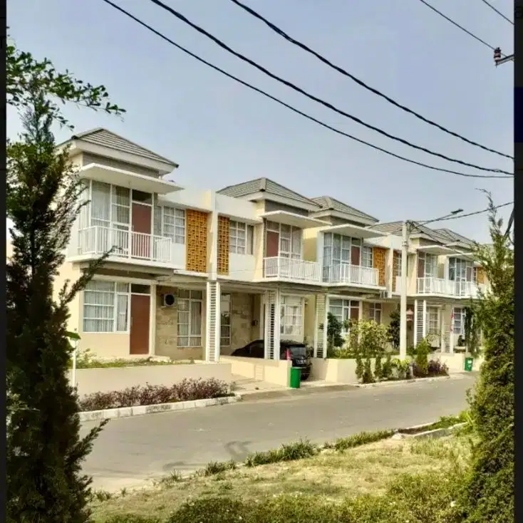 Rumah Bagus Siap Huni Ff 105M2 Di Perum Kgv