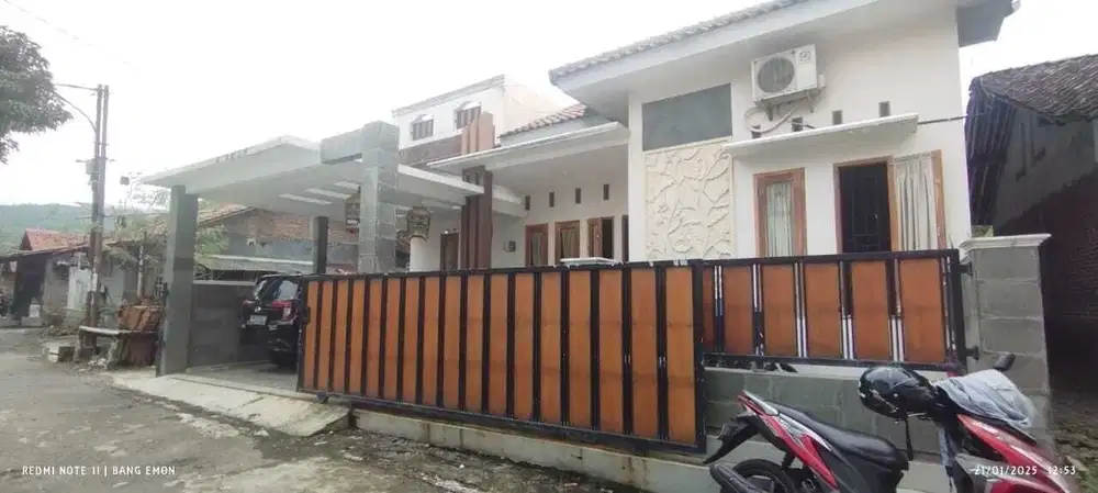 Dijual Rumah Hook 3 Kamar, 650 Meter Pasar Patikraja