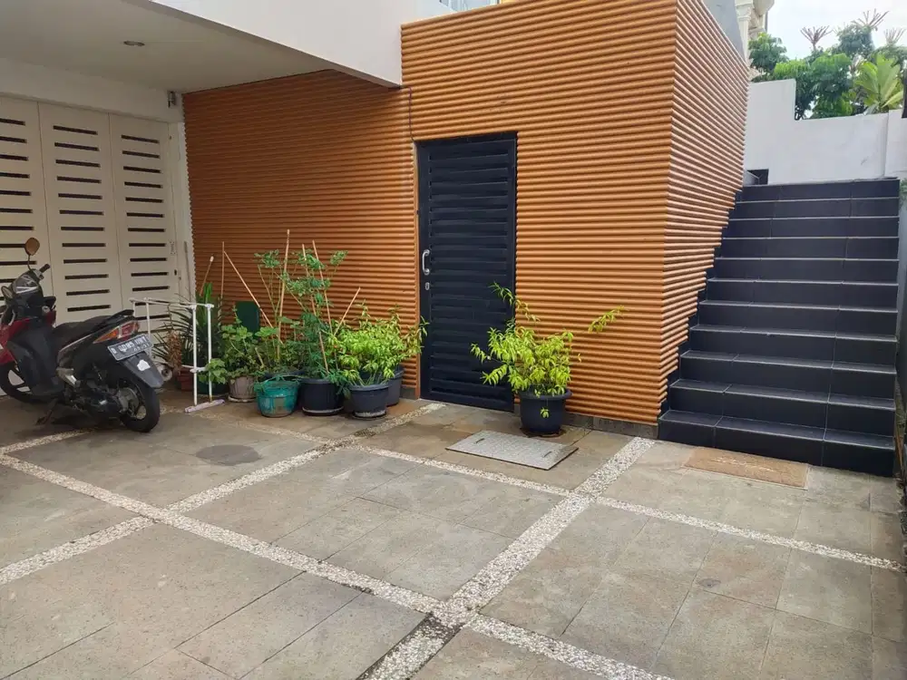 DIJUAL RUMAH CANTIK MINIMALIS MANYAR PERMAI PIK