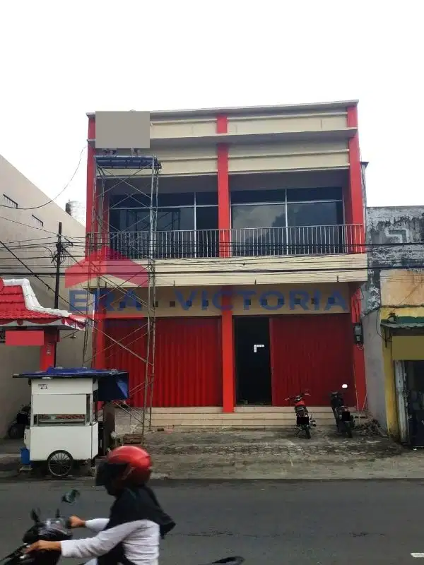 Ruko 3 lantai di Letjen Sutoyo Kediri
