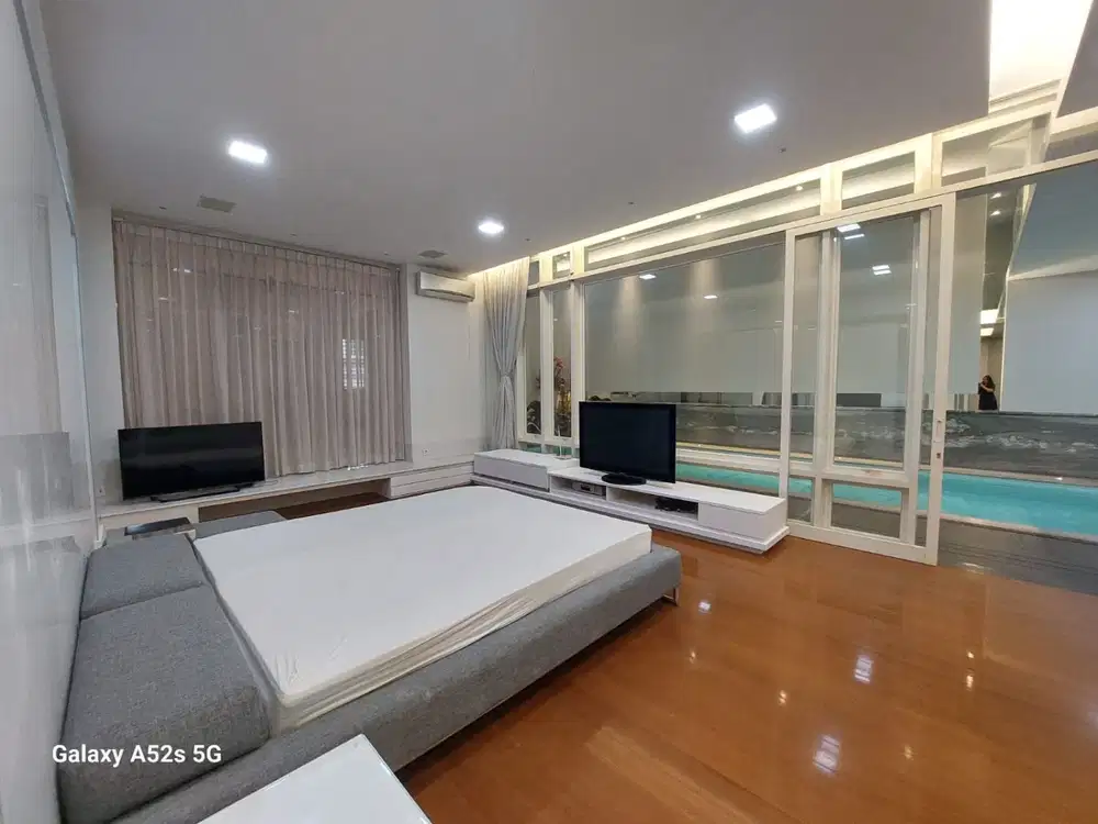 DIJUAL RUMAH DI GARDEN HOUSE PIK 1