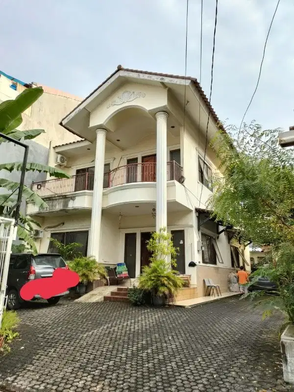 Dijual  Rumah Mewah Cocok utk Bisnis Rumah