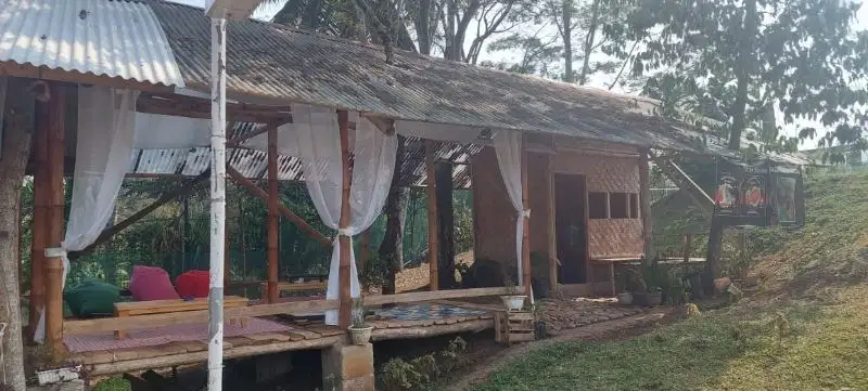 Villa dijual butuh uang Cepat Bandung Barat