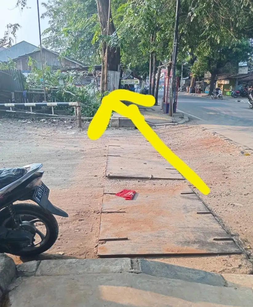 Disewakan Tanah padat jl.H.Naman Pondok Kelapa Duren Sawit Jakarta