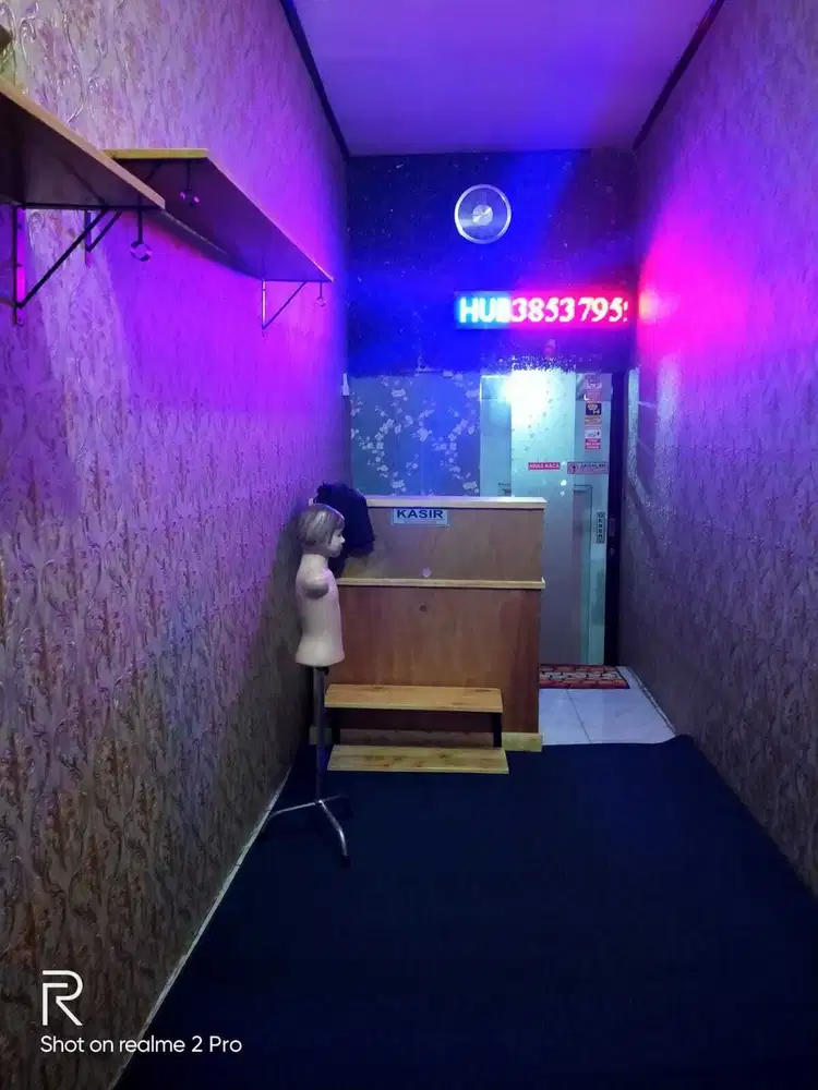 Kios siap huni di jalan raya PLP Curug Tangerang Banten