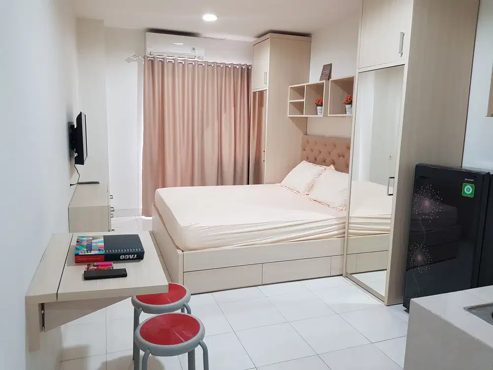 Studio Apartemen Sentul Tower