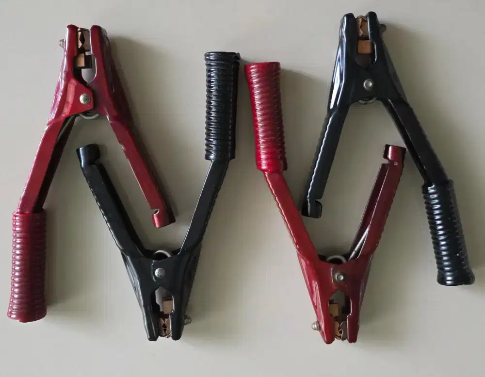 SNAP ON. Cable Jumper Clamps