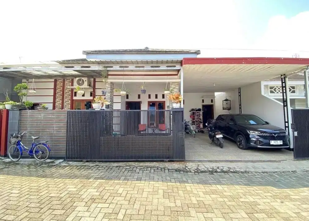 Rumah bagus perum Karangrau Sokaraja dekat terminal Purwokerto